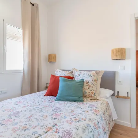 Apartment Mirador De Picasso: With Large Terrace